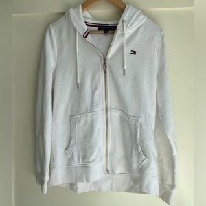 tommy holdover white zip up